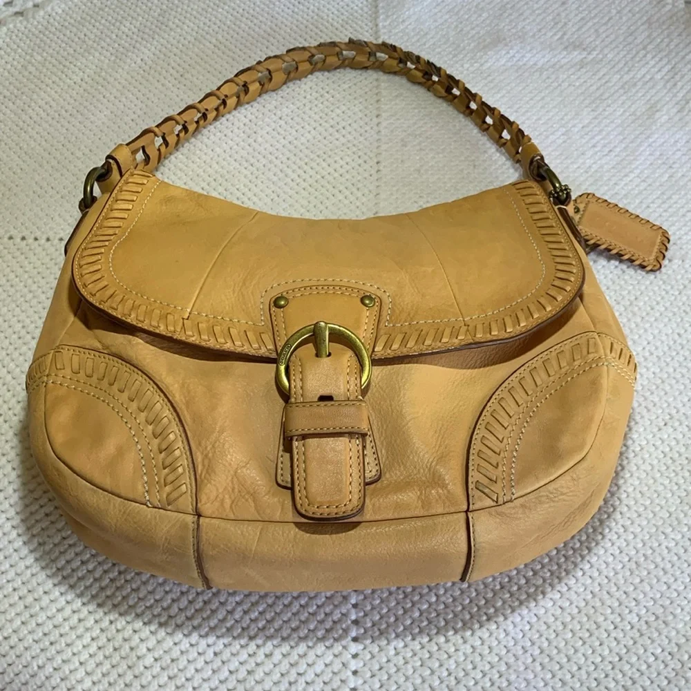Coach leather purse - Picture 1 of 16